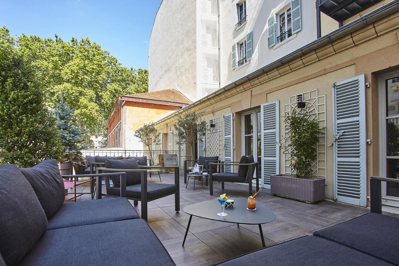 Hotel Les Nations The Originals Boutique Vichy Exteriör bild