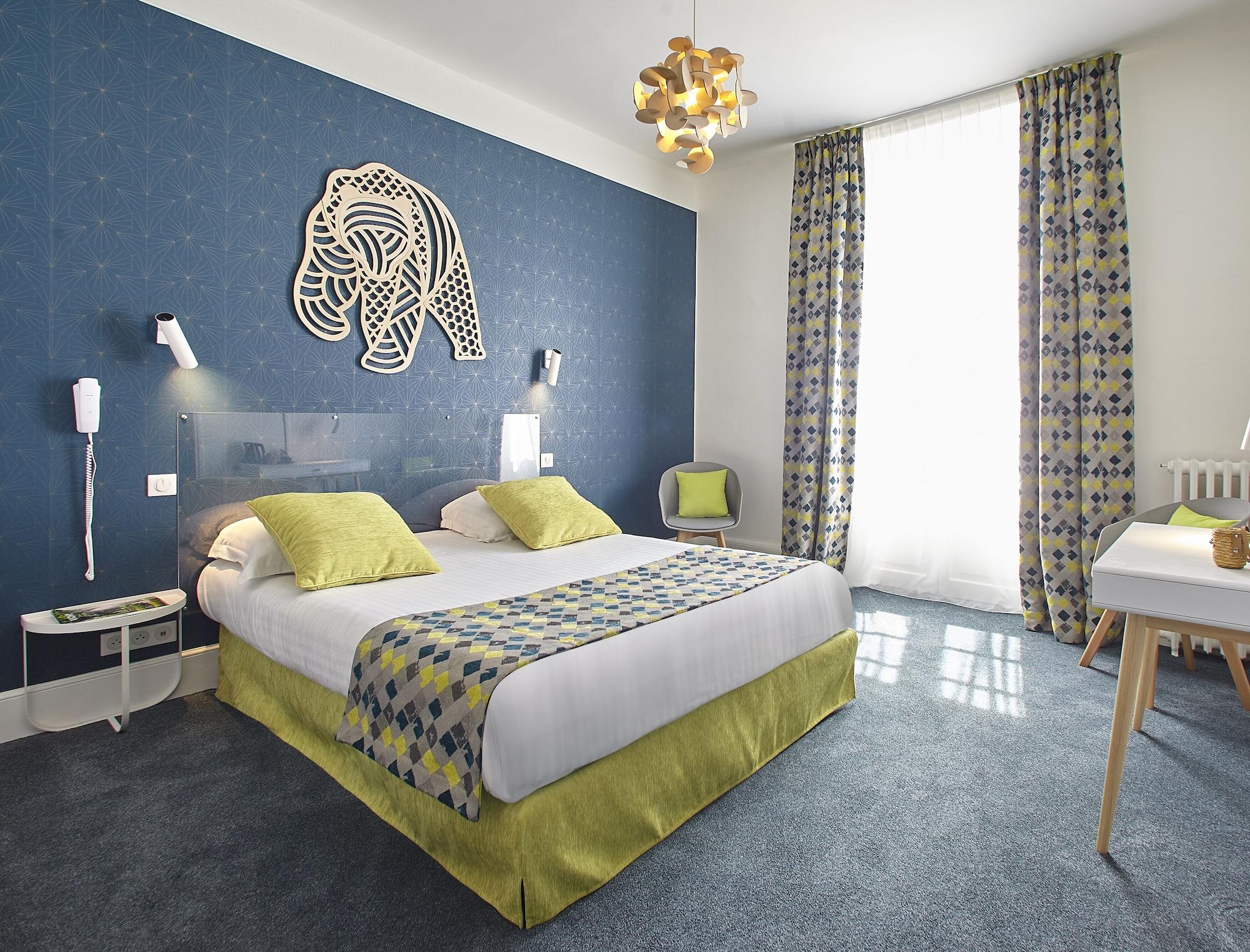 Hotel Les Nations The Originals Boutique Vichy Exteriör bild
