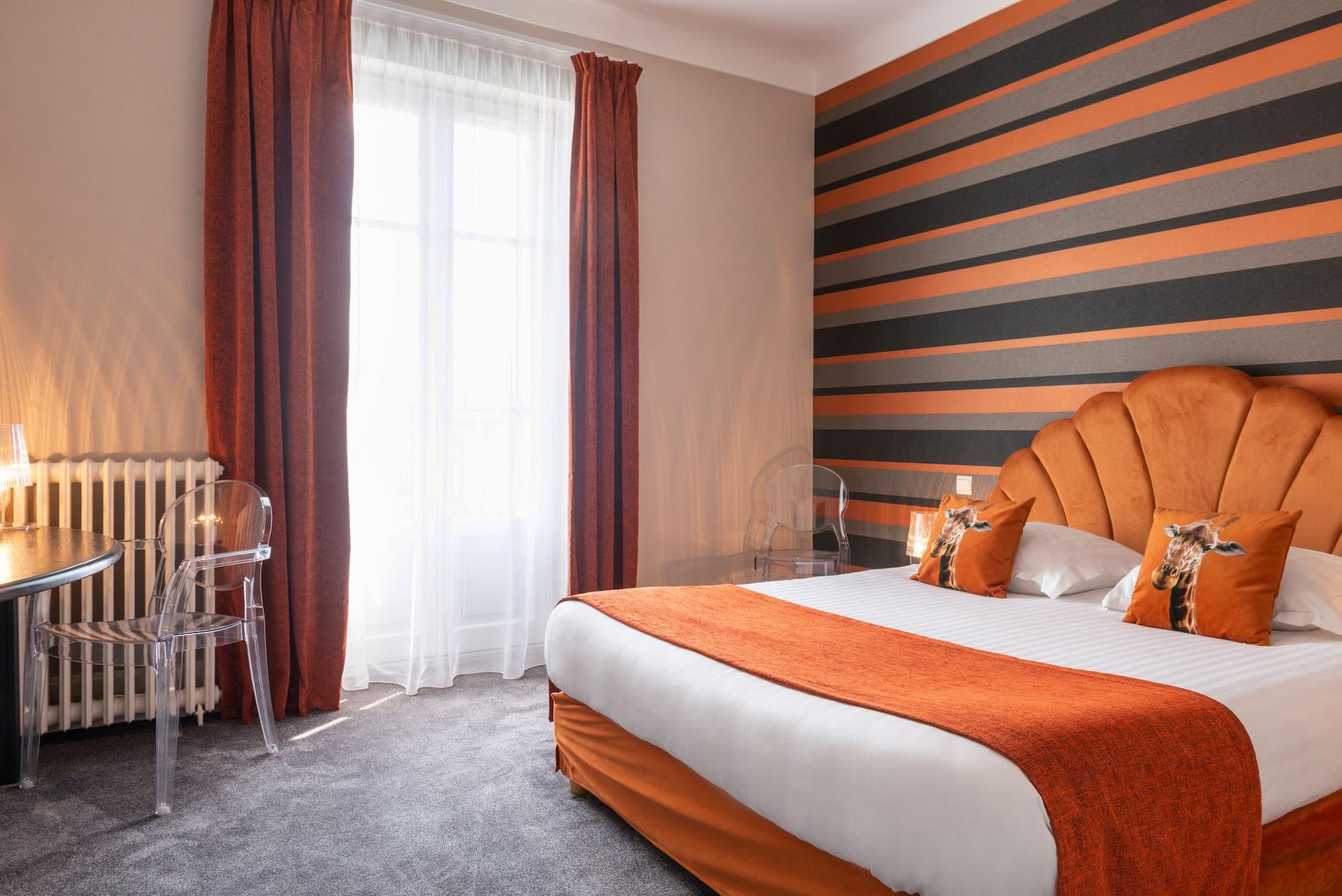 Hotel Les Nations The Originals Boutique Vichy Exteriör bild